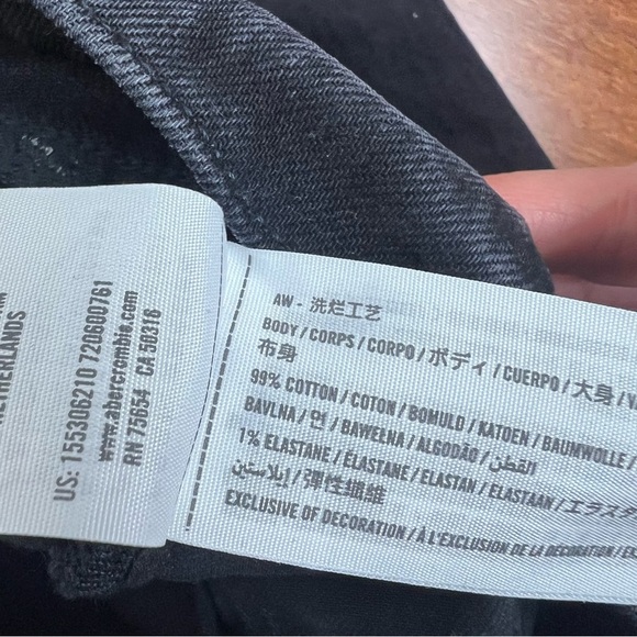 Abercrombie & Fitch Jeans Crossover ‘90s Slim Straight High Rise Size 26/2 Short - Picture 6 of 6